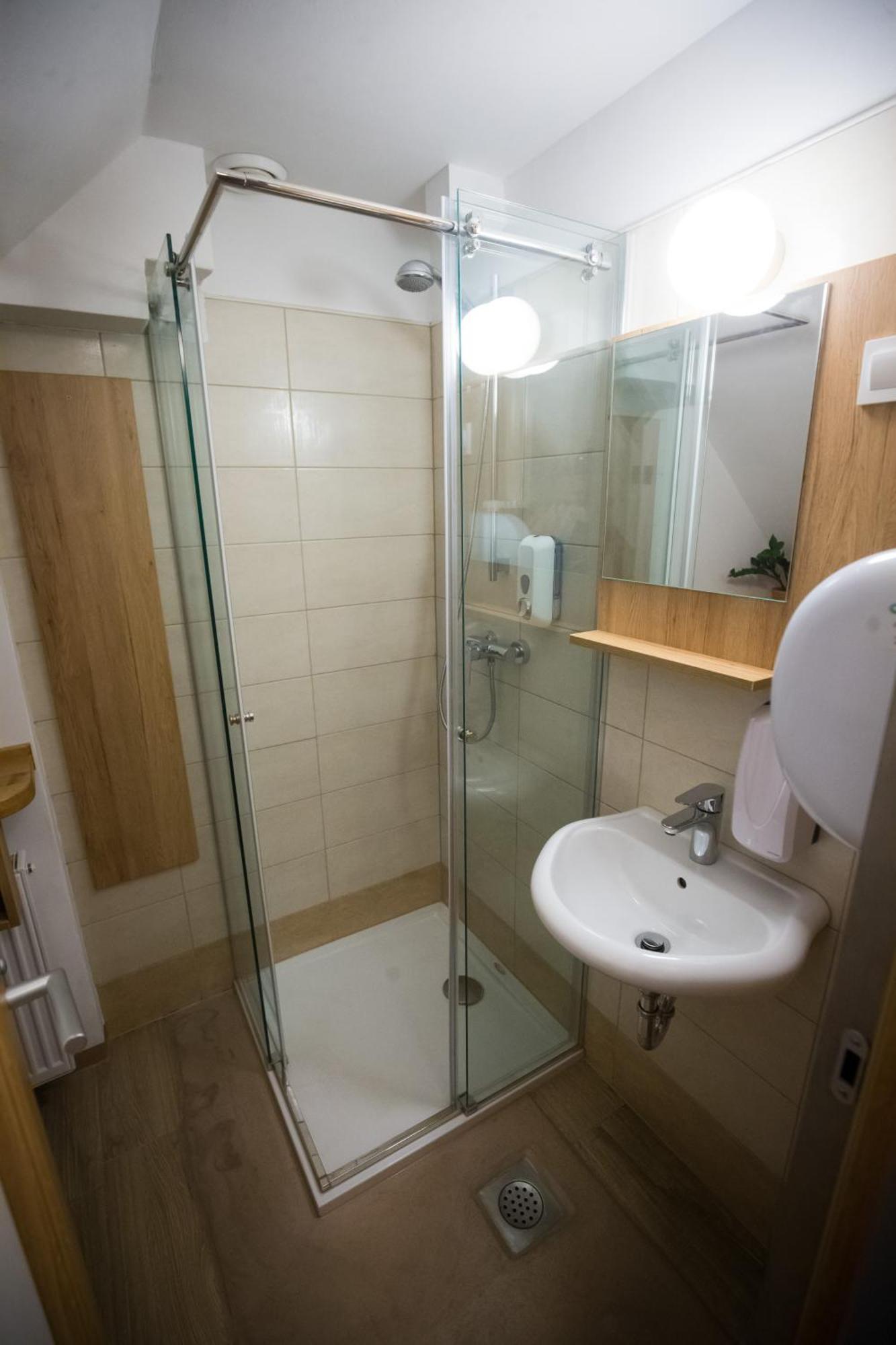 Gluten Free Bed & Breakfast Dezela Okusov ลูบลิยานา ภายนอก รูปภาพ
